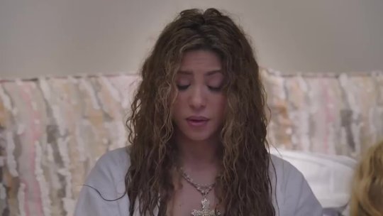 Shakira  Soltera (Official Video