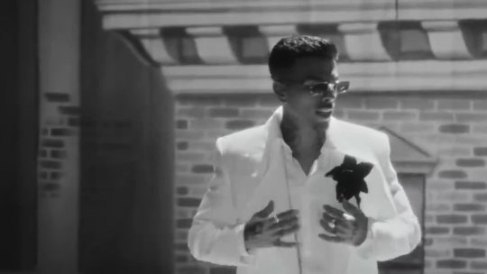 Rauw Alejandro & Romeo Santos  Khé (Official Video